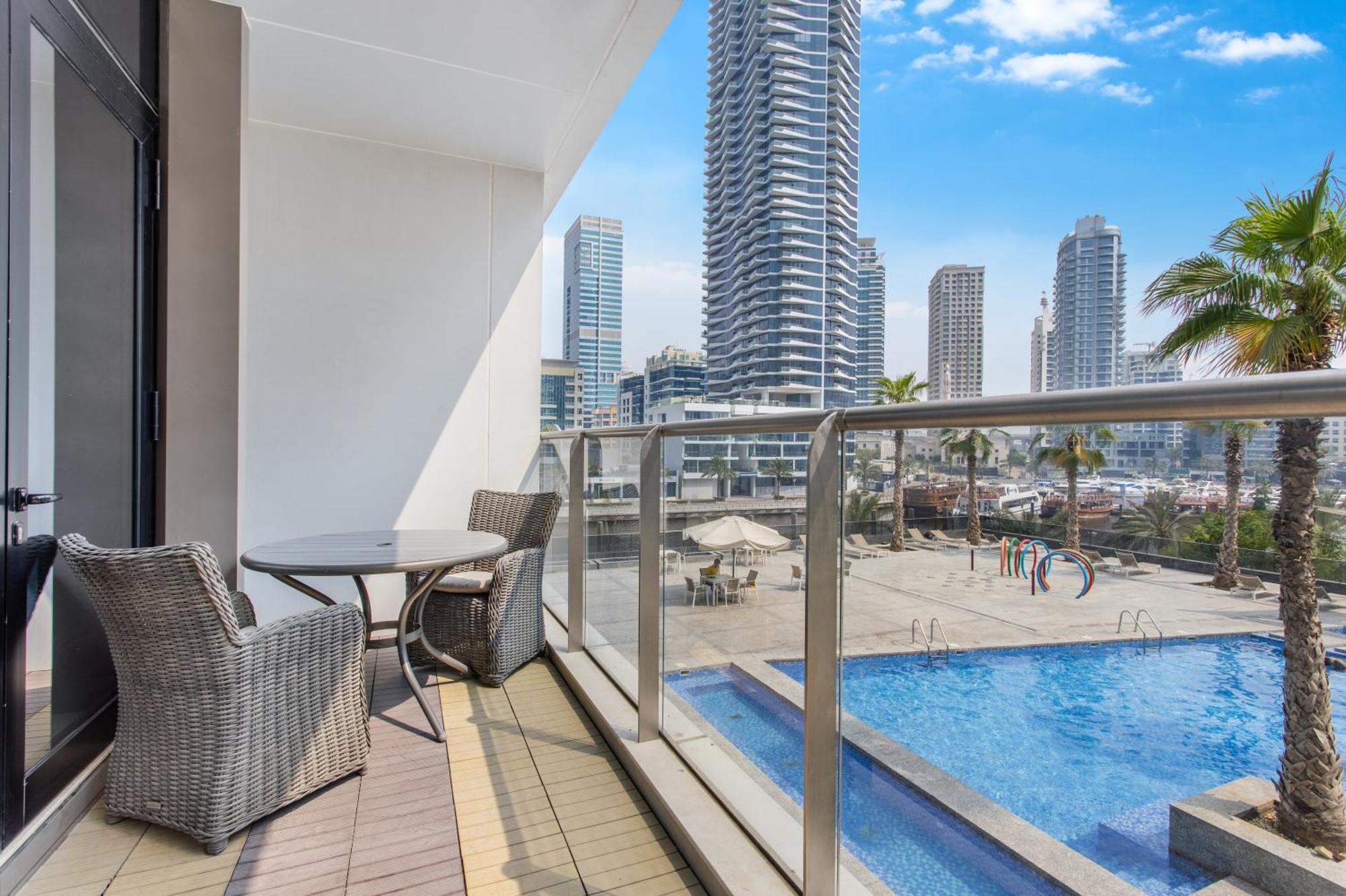 Icon Casa Living - Sparkle Tower 1 Daire Dubai Dış mekan fotoğraf