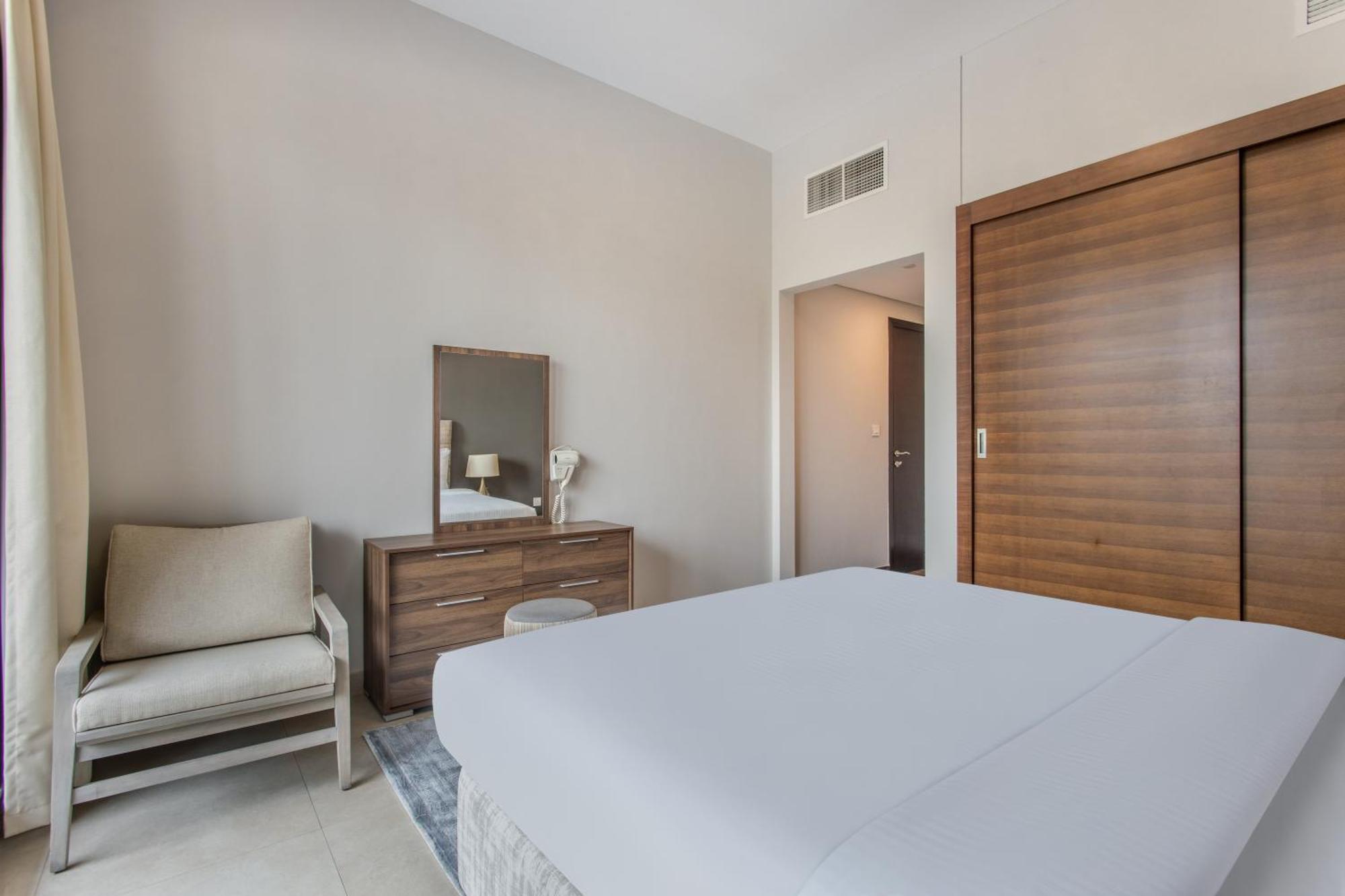 Icon Casa Living - Sparkle Tower 1 Daire Dubai Dış mekan fotoğraf